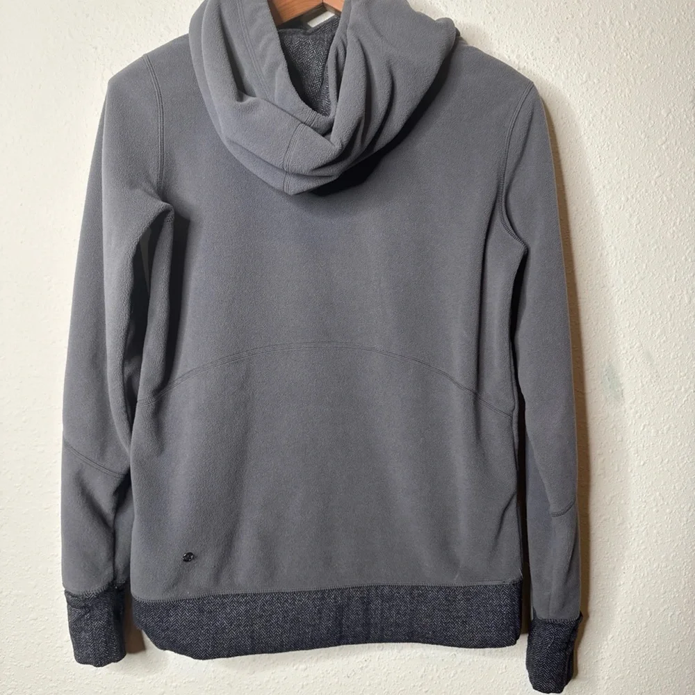Women's Gray‎ Hooded Top